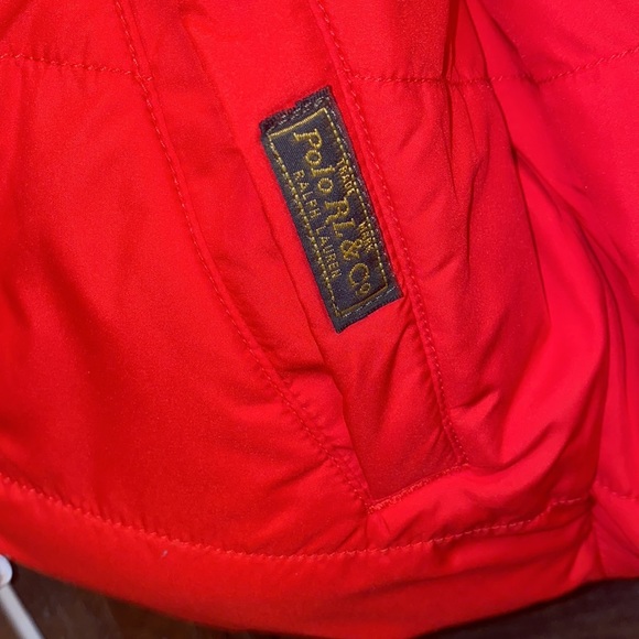 Vest - Picture 6 of 7